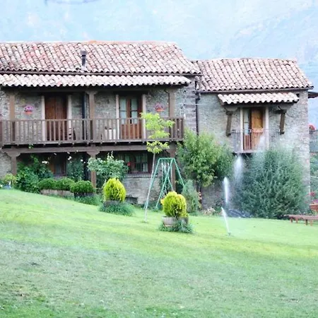 Comfortable In - 55 M² - Parking Available *