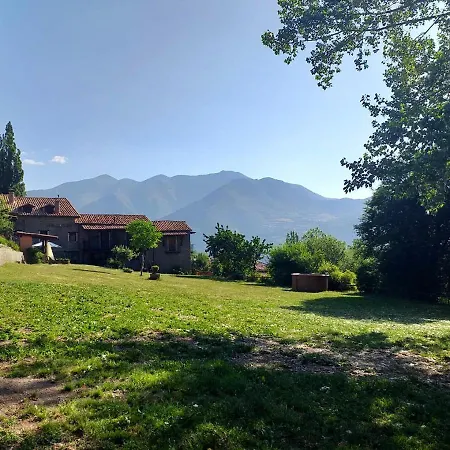Comfortable In 55 M² Parking Available *