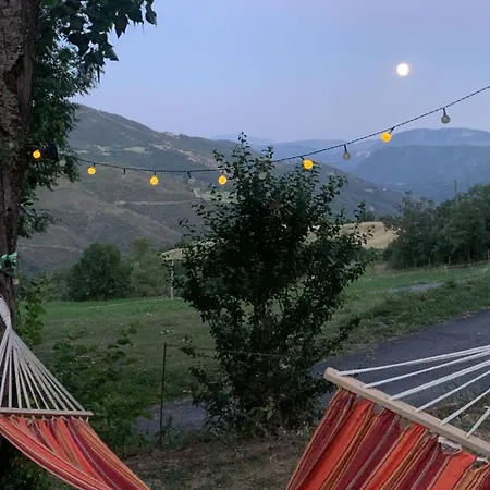 Apartman Comfortable In - 55 M² - Parking Available *