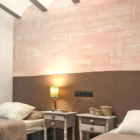 Apartment Comfortable In 55 M² Parking Available *