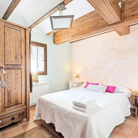 Comfortable In - 55 M² - Parking Available * Ardanué